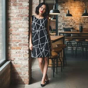 Tommy Hilfiger  Geometrick Black and White Print Sheath Dress  Size 14